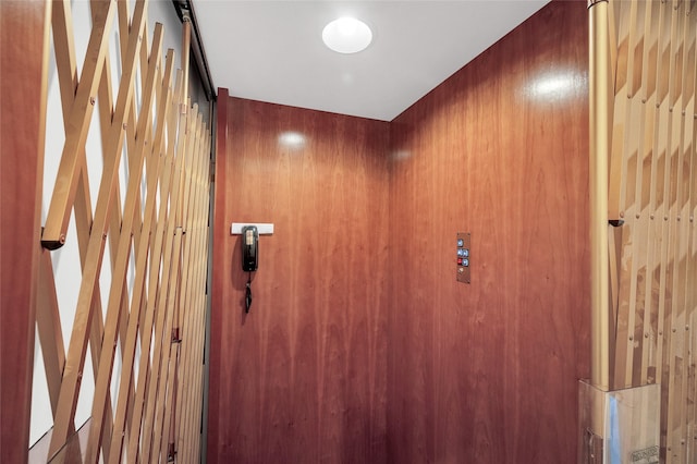522 Rancho Bauer Dr, Houston, TX 77079 - view of elevator