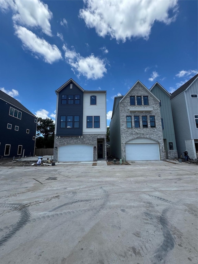 1711 Bologna Ln, Houston, TX 77055 - view of front of house featuring stone siding