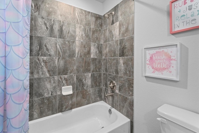 107 San Jacinto Dr, Baytown, TX 77523 - full bath with shower / bath combo with shower curtain and toilet