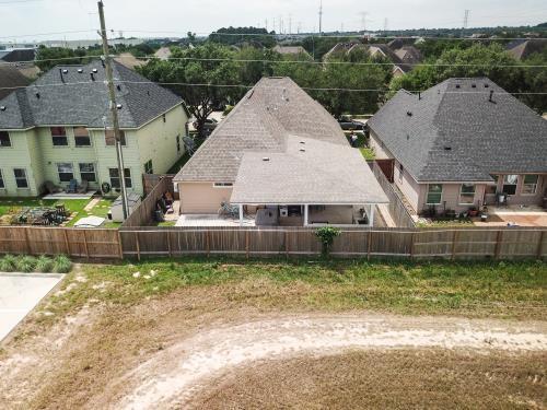 22022 Guston Hall Ln, Katy, TX 77449 - view from above of property