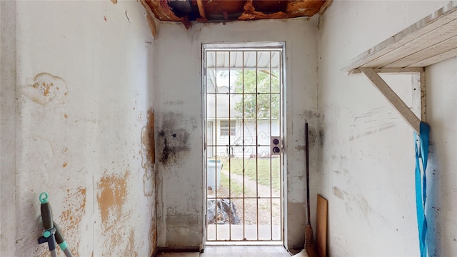 415 Briarcliff Dr, Houston, TX 77076 - view of entryway