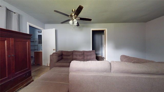 415 Briarcliff Dr, Houston, TX 77076 - living room featuring ceiling fan