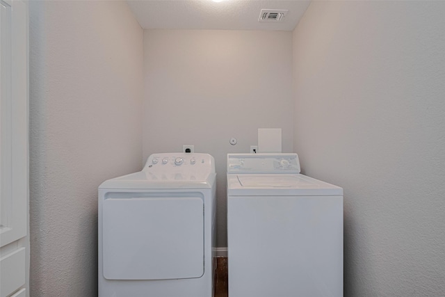 503 Weisinger Dr, Magnolia, TX 77354 - laundry room featuring independent washer and dryer