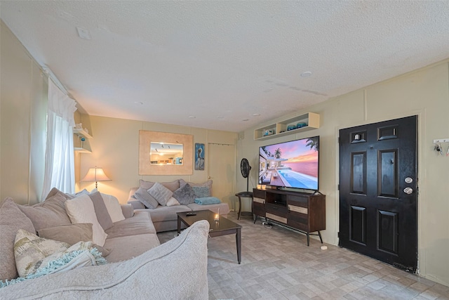 333 9th St, San Leon, TX 77539 - living room with a textured ceiling