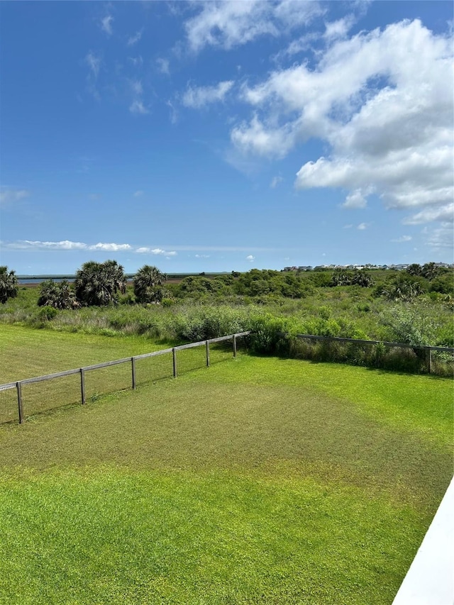 3913 1st, Galveston, TX 77554 - view of yard
