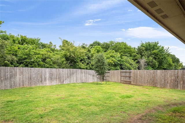 104 Clay Creek Ln, Montgomery, TX 77316 - view of yard