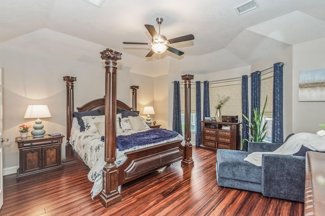 1886 Pampas Trail Dr, Friendswood, TX 77546 - bedroom with wood finished floors, ceiling fan, and vaulted ceiling