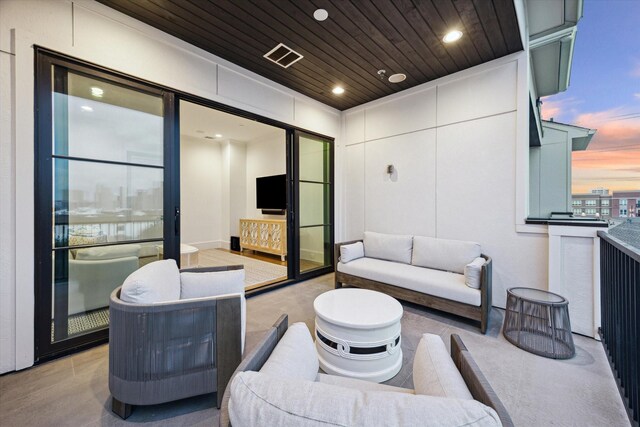 living area featuring recessed lighting