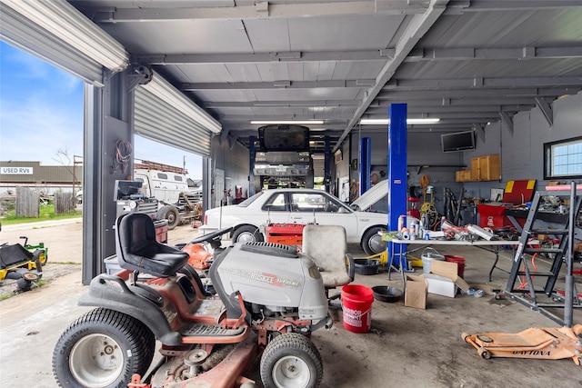 4429 W State Highway 31, Corsicana, TX 75110 - view of garage