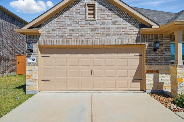 820 Dawn Redwood Ct, Conroe, TX 77304 - garage featuring concrete driveway
