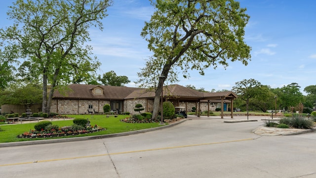 42 Cherry Hill Dr, Conroe, TX 77304 - view of front of property with a front yard