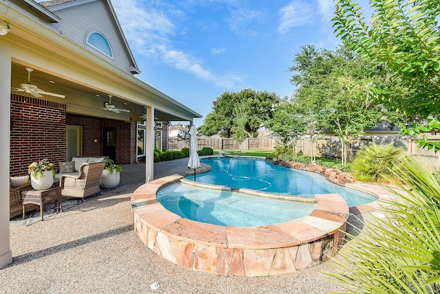 8502 Calverton Pines Ln, Houston, TX 77095 - view of pool featuring a ceiling fan, a fenced backyard, a pool with connected hot tub, and a patio area