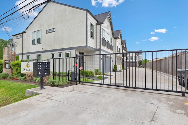 2609 Paul Quinn St, Houston, TX 77091 - view of gate