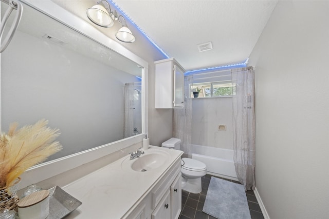 996 Scroggins Ln, Waller, TX 77484 - bathroom featuring toilet, tile patterned flooring, vanity, and shower / tub combo