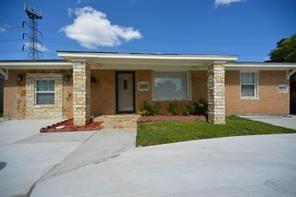 view of ranch-style house