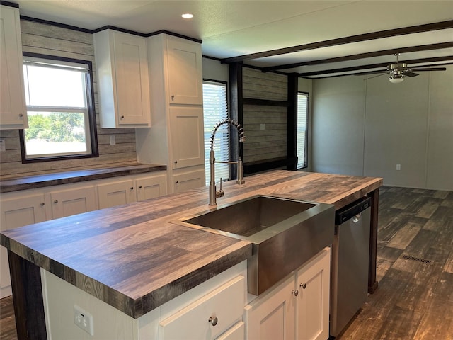 322 E College St, Fairfield, TX 75840 - kitchen featuring wooden counters, a sink, dishwasher, dark wood-style floors, and recessed lighting