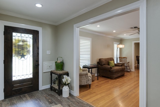 11107 Atwell Dr, Houston, TX 77096 - foyer entrance featuring wood finished floors, crown molding, baseboards, ceiling fan, and recessed lighting