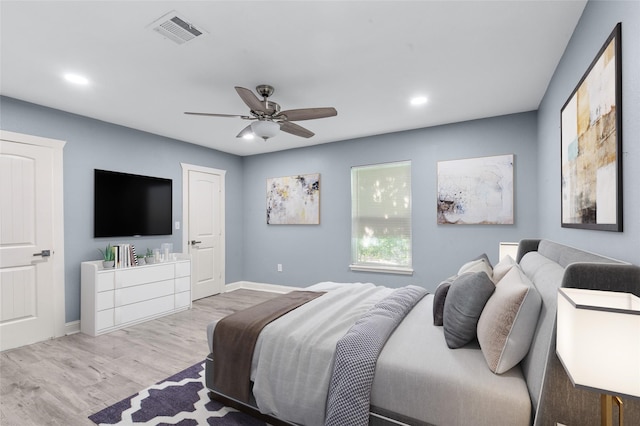 3853 Rosedale St, Houston, TX 77004 - bedroom with wood finished floors, recessed lighting, and ceiling fan