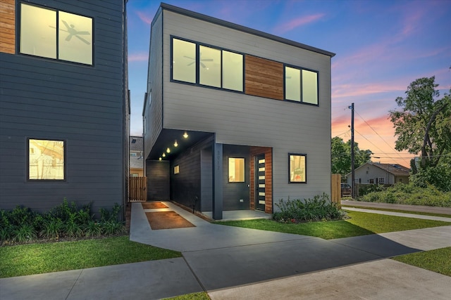 3912 Tulane St, Houston, TX 77018 - view of contemporary home