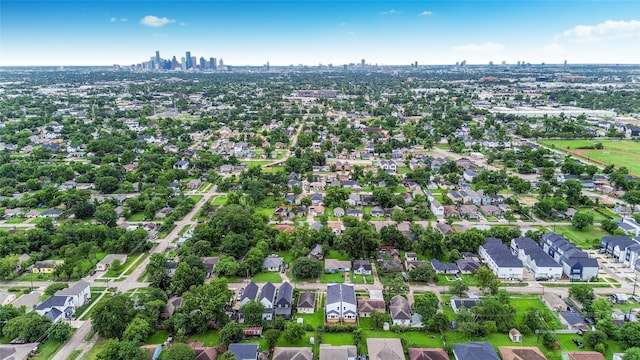 431 Neyland St, Houston, TX 77022 - view of urban area