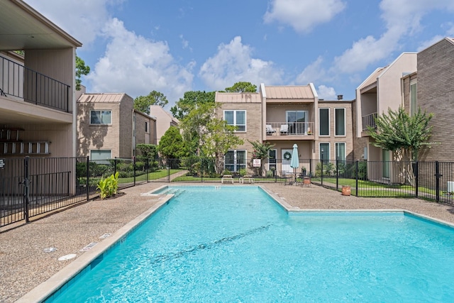 1115 Augusta Dr Unit 8, Houston, TX 77057 - view of community pool