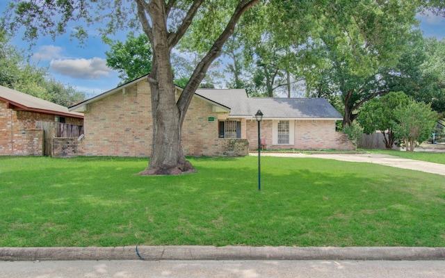 9502 Kell Cir, Houston, TX 77040 - single story home with brick siding