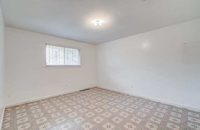 9502 Kell Cir, Houston, TX 77040 - empty room with baseboards