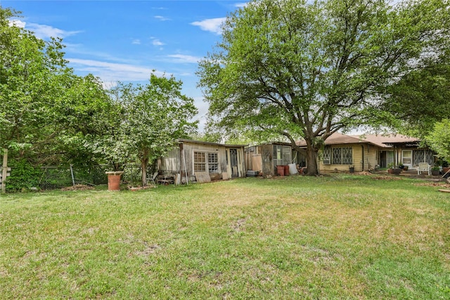 2316 Cleveland Ave, Waco, TX 76706 - view of yard