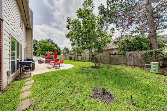 17611 Wind Mist Ln, Cypress, TX 77433 - view of yard featuring a patio