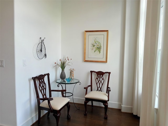 3622 Lannister Ln, Houston, TX 77055 - living area with baseboards and dark wood-style floors