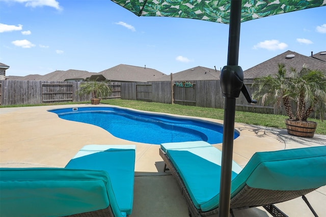 2510 Ocean Key Dr, Texas City, TX 77568 - view of swimming pool with a patio and a fenced backyard