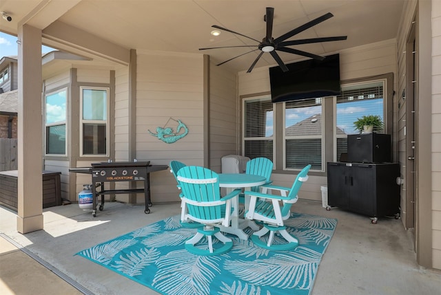 2510 Ocean Key Dr, Texas City, TX 77568 - view of patio / terrace with a ceiling fan and outdoor dining space