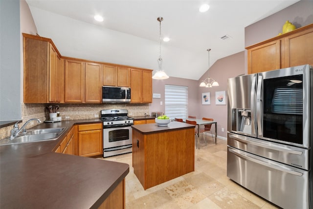 kitchen with stainless steel appliances, a sink, dark countertops, vaulted ceiling, and tasteful backsplash