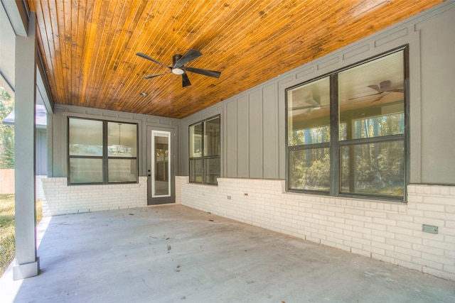 1973 Greentree Dr, Huntsville, TX 77340 - view of patio / terrace with ceiling fan