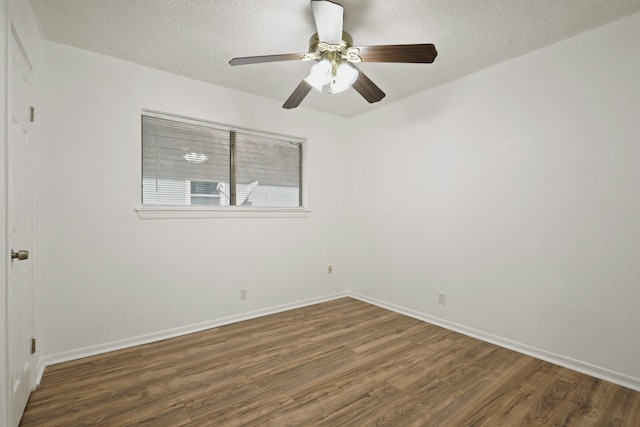 1926 Klauke Ct, Rosenberg, TX 77471 - unfurnished room featuring wood finished floors, baseboards, ceiling fan, and a textured ceiling