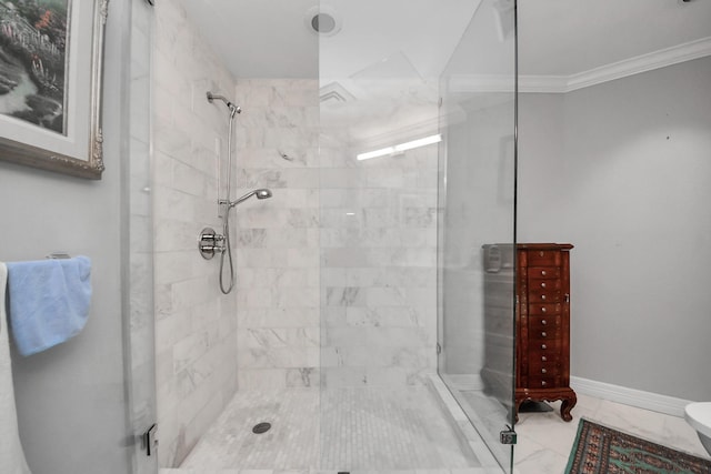 5050 Woodway Dr Unit 7L, Houston, TX 77056 - full bath with marble finish floors, a stall shower, crown molding, toilet, and baseboards