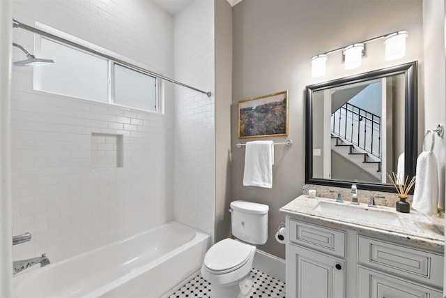 436 W 26th St, Houston, TX 77008 - bathroom with toilet, shower / washtub combination, vanity, and baseboards