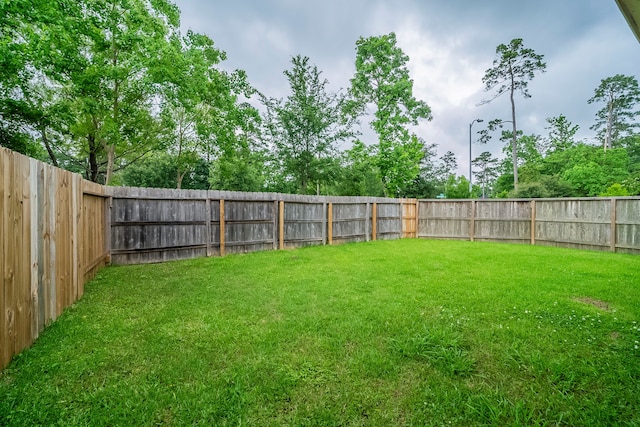 16702 Peralta Bay Cir, Crosby, TX 77532 - view of yard