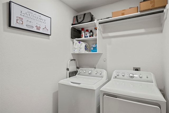 3306 Old Ironwood Dr, Spring, TX 77386 - laundry area featuring washer and clothes dryer