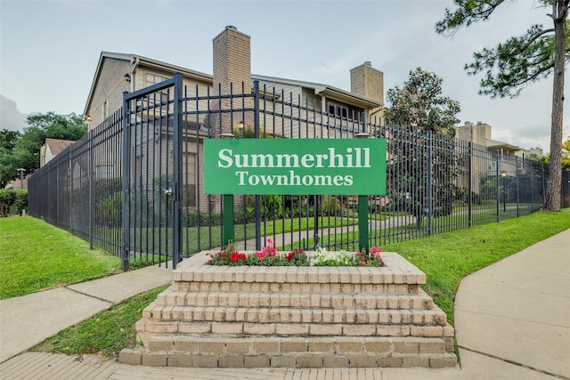 view of property's community