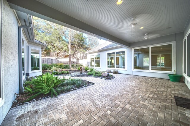 910 Peachwood Bend Dr, Houston, TX 77077 - view of patio / terrace with fence