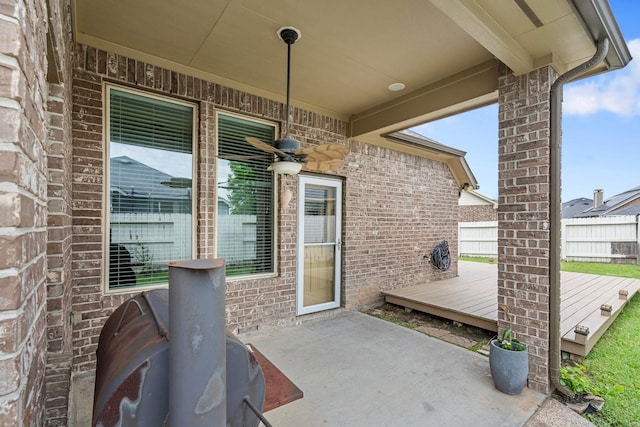 326 Lake Rim Dr, Rosenberg, TX 77469 - view of patio / terrace featuring a deck and fence