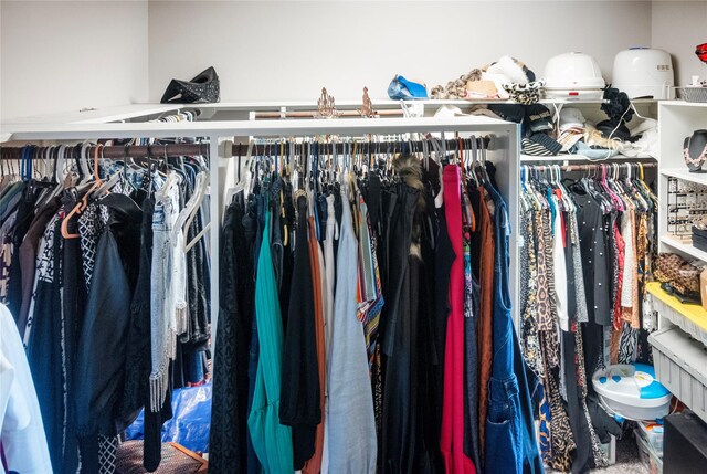 4635 Countrymeadows Dr, Spring, TX 77388 - view of walk in closet