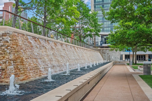 1 Waterway Ct Unit 4B, The Woodlands, TX 77380 - view of home's community