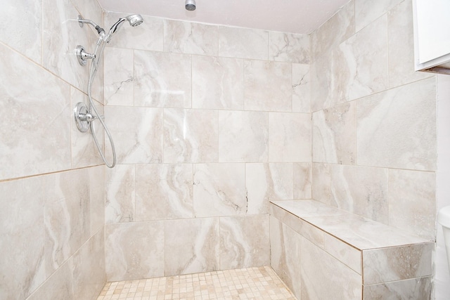 6633 W Airport Unit 1103, Houston, TX 77035 - full bath with tiled shower