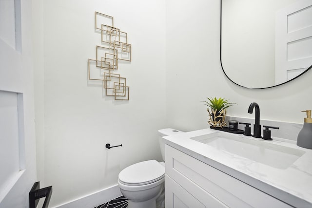 2611 Morrison St, Houston, TX 77009 - bathroom with toilet and vanity