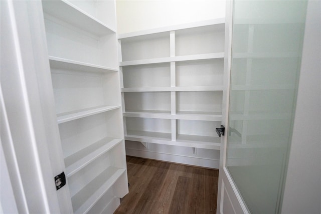 4111 Dreyfus St, Houston, TX 77021 - view of pantry