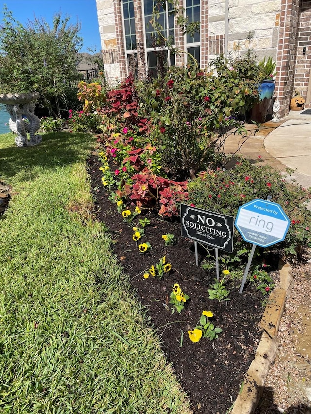 24130 Cannon Anello Ct, Katy, TX 77493 - view of green lawn