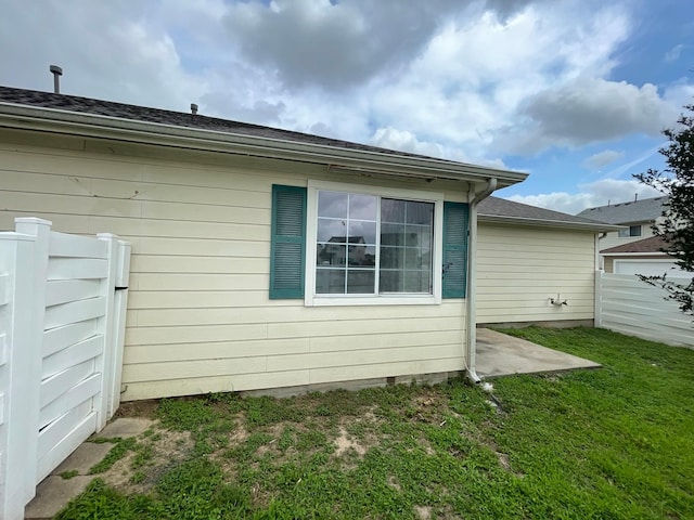 view of property exterior