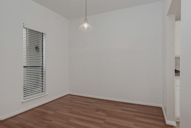 3500 Tangle Brush Dr Unit 217, The Woodlands, TX 77381 - empty room featuring light wood-style floors and baseboards
